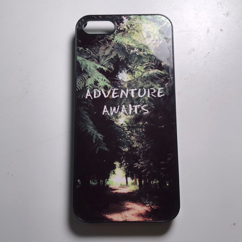 iPhone 5S Adventure Awaits phone case